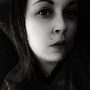 Meet your Posher, Leandra